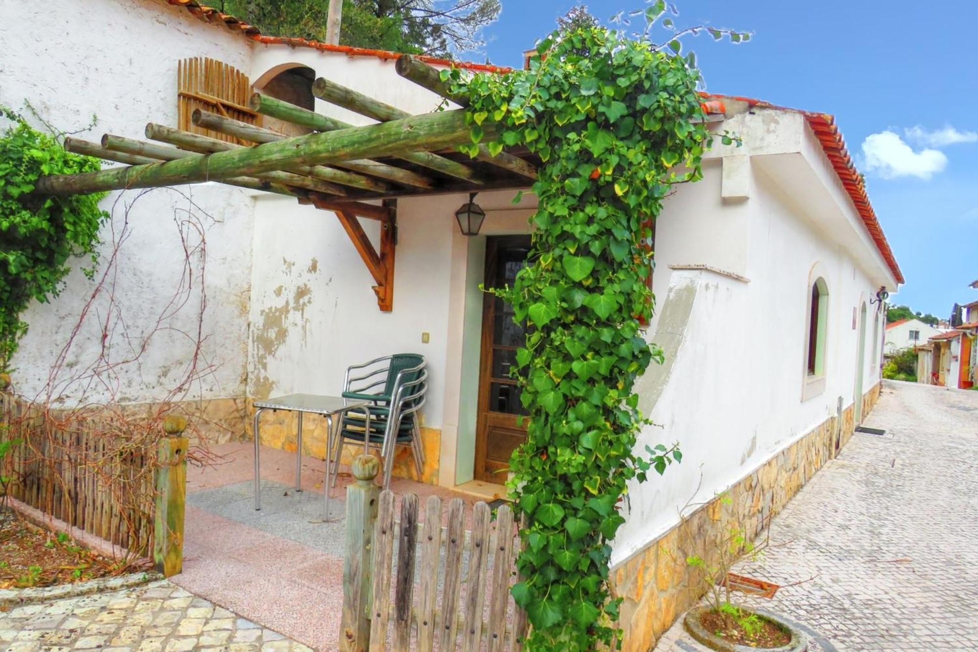 Bicentennial House In Porto De Mos With Mountain View And Pool Bagian luar foto