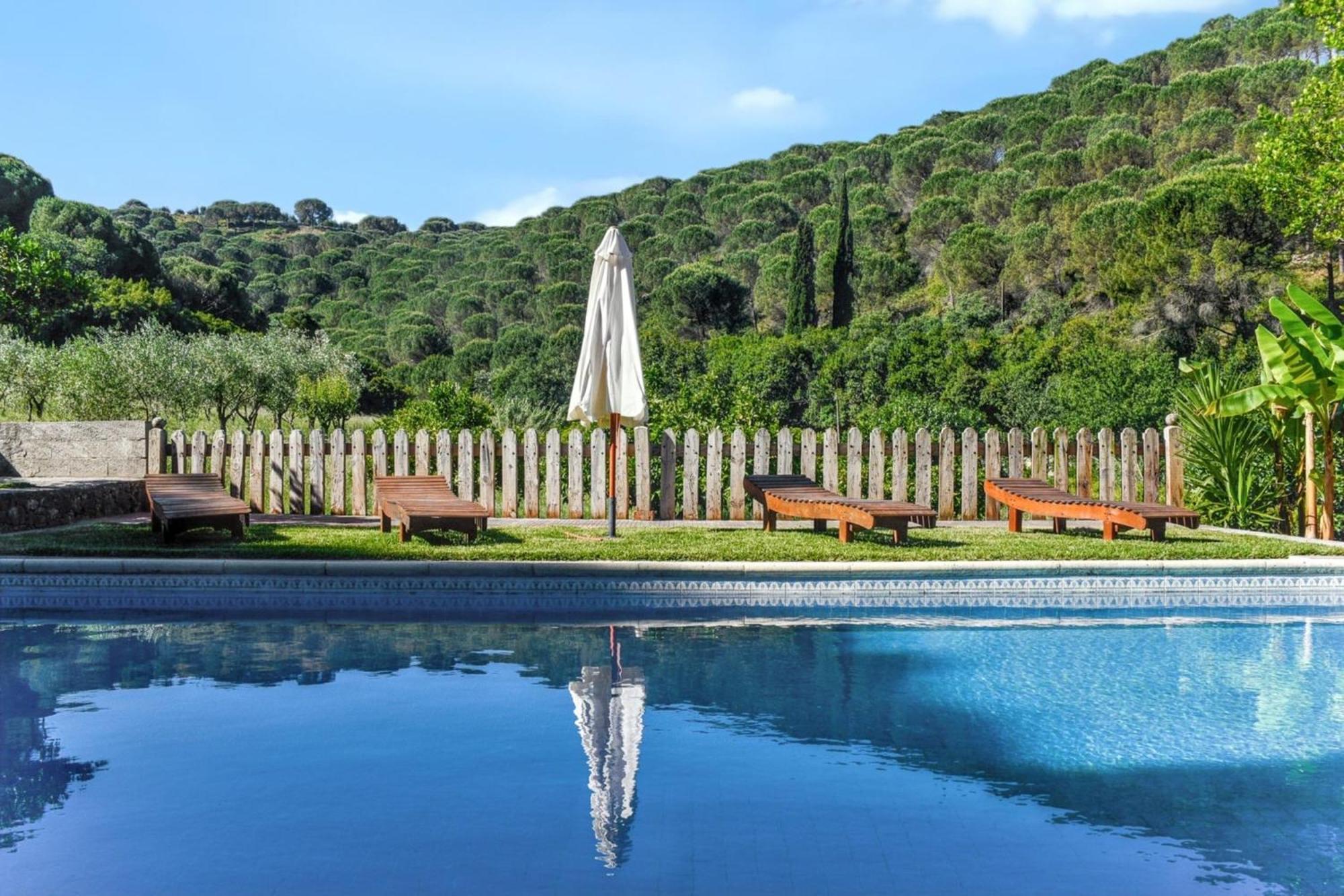 Bicentennial House In Porto De Mos With Mountain View And Pool Bagian luar foto